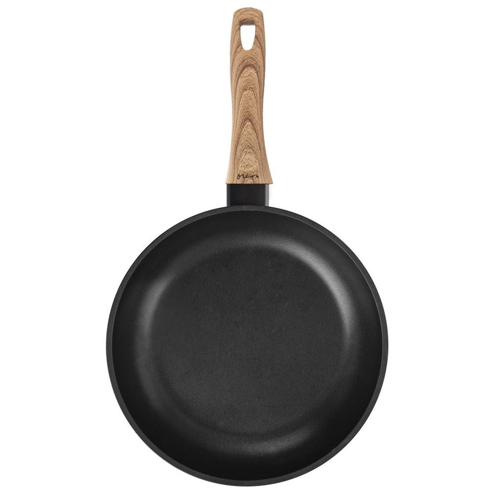 High-quality non-stick frying pan for all stoves