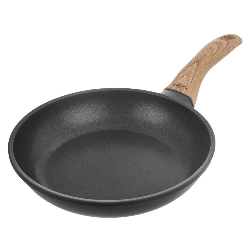 High-quality non-stick frying pan for all stoves