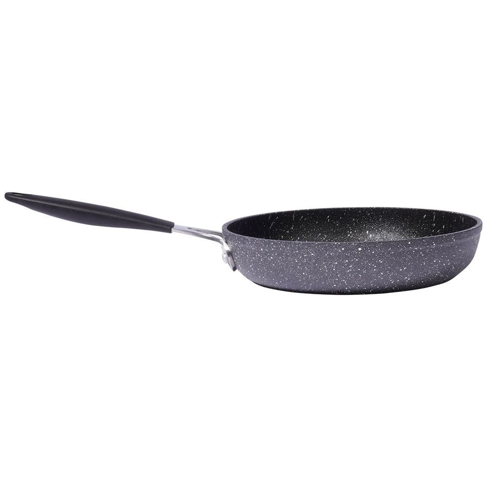 High-quality non-stick frying pan for all stoves and ovens