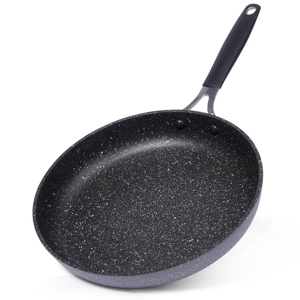 High-quality non-stick frying pan for all stoves and ovens