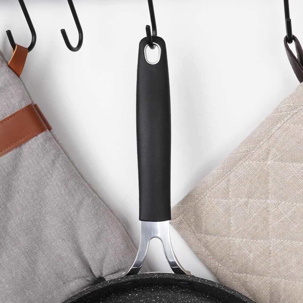 High-quality non-stick frying pan for all stoves, oven safe.
