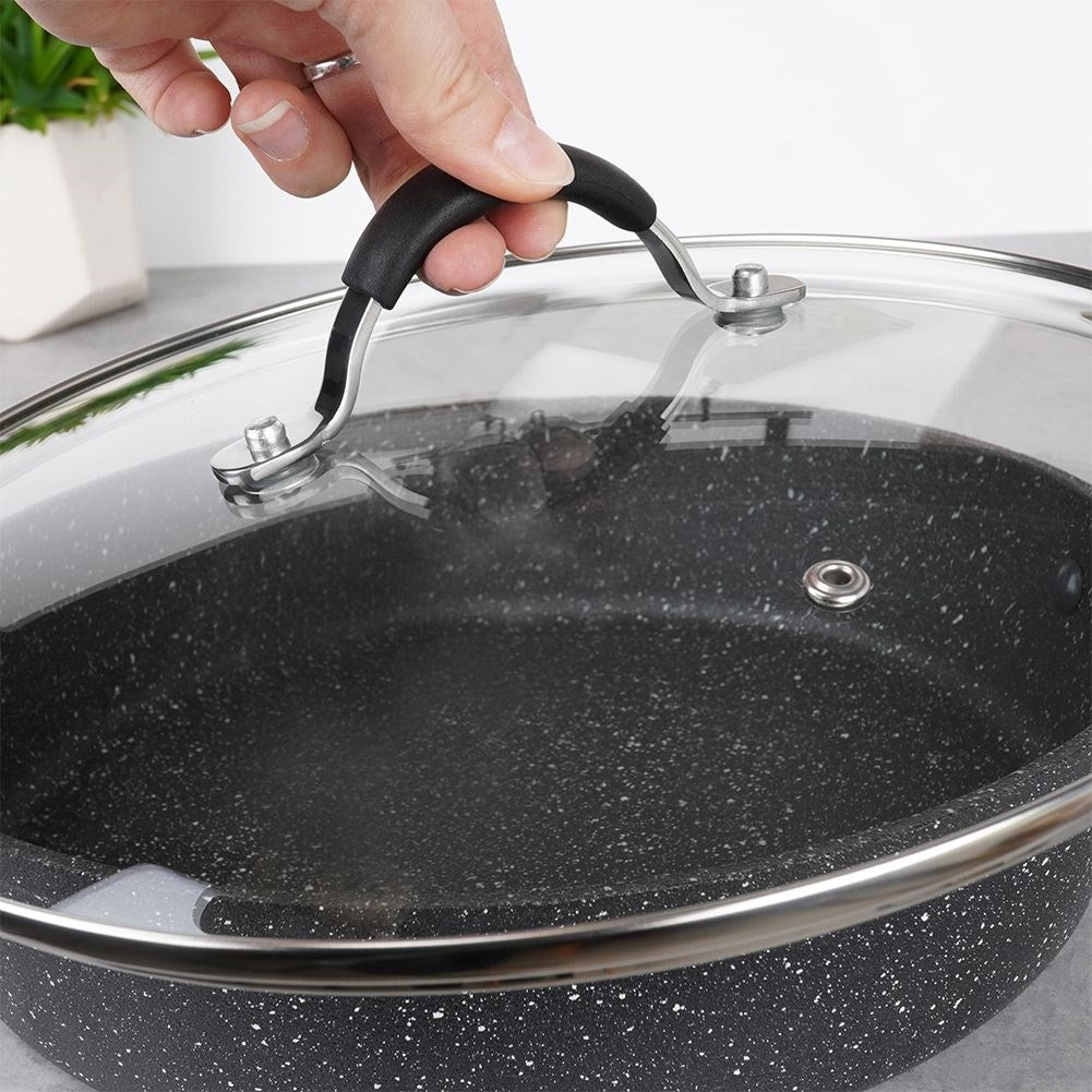 High-quality non-stick frying pan for all stoves, oven safe.