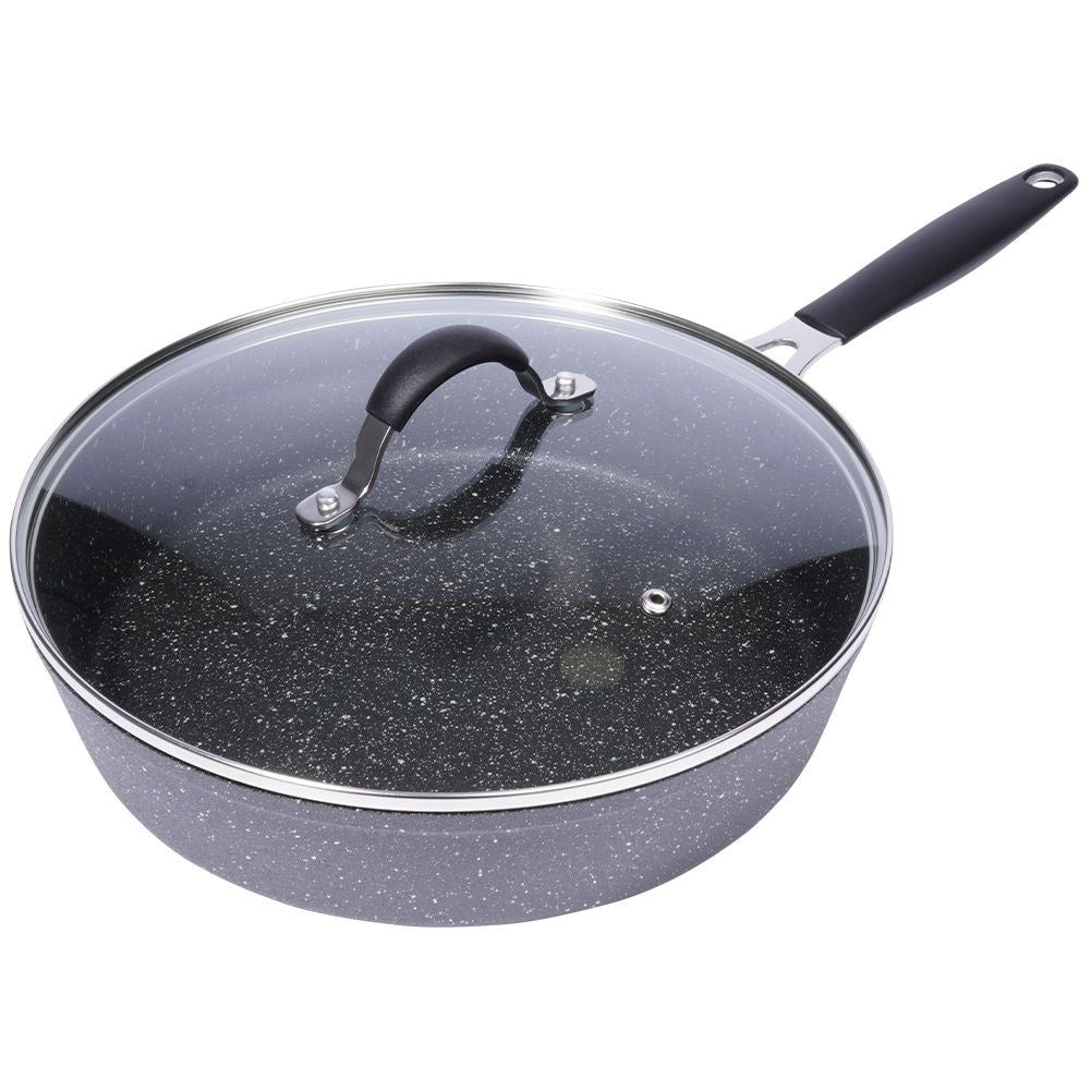 High-quality non-stick frying pan for all stoves, oven safe.