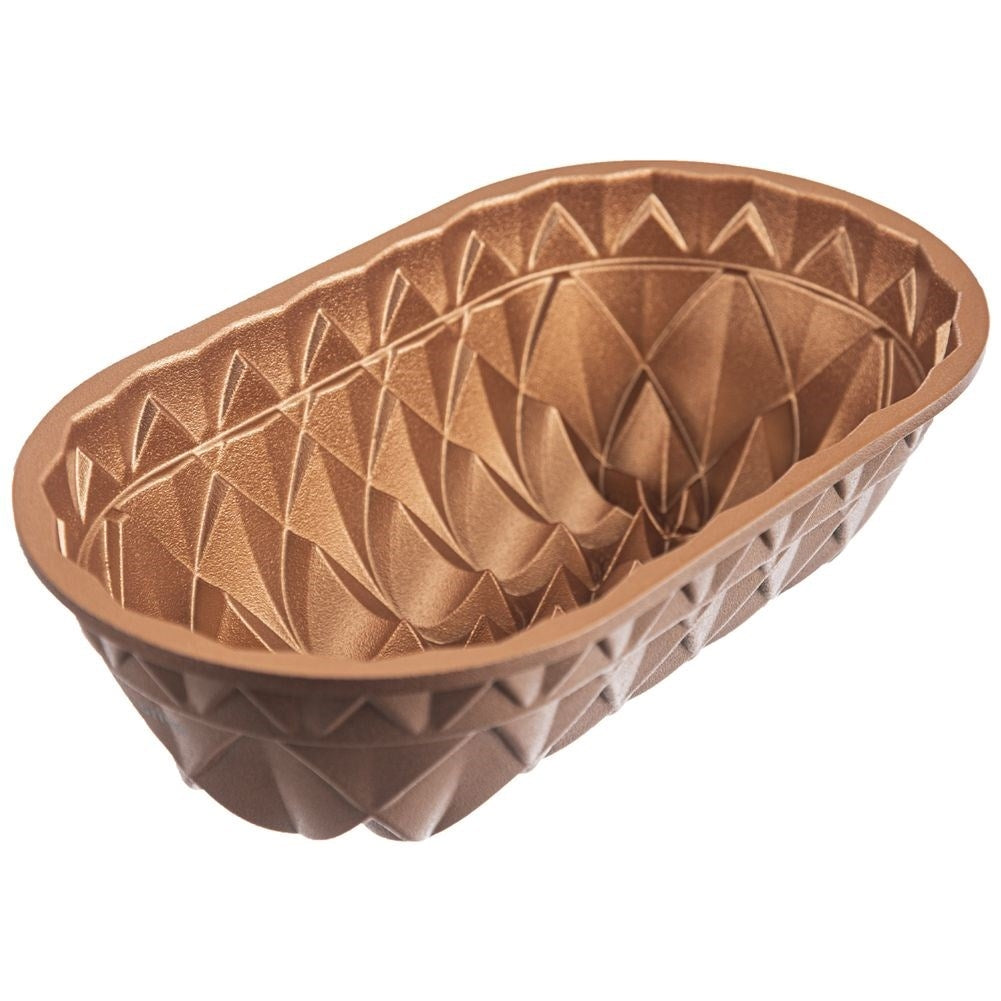 High-quality oval baking tin for cakes and bread