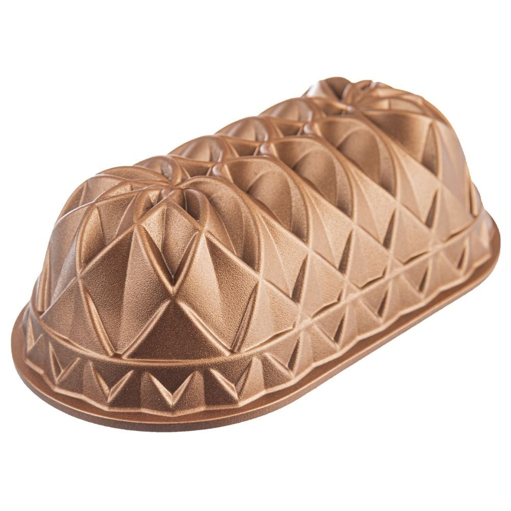High-quality oval baking tin for cakes and bread