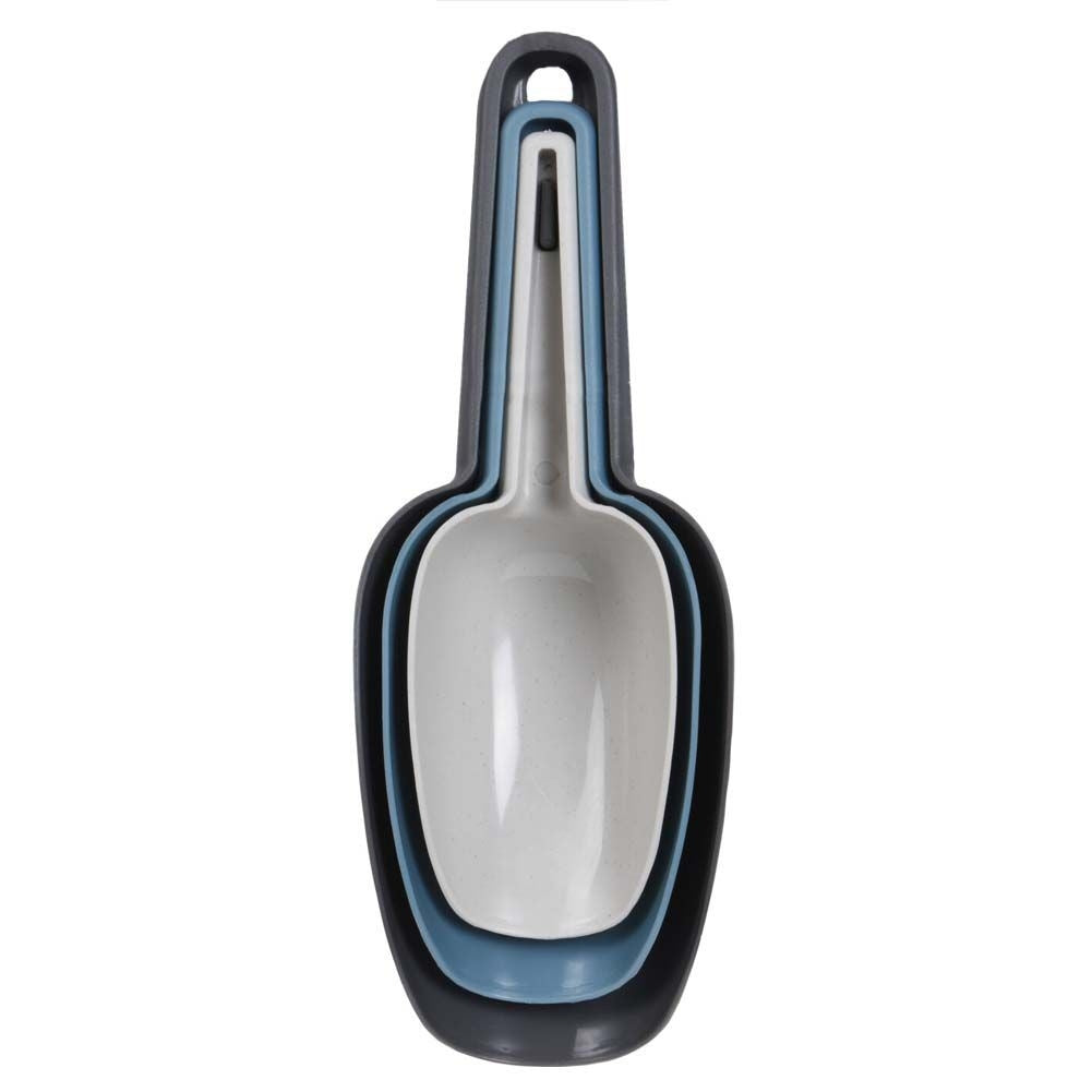 High-quality plastic kitchen utensils for serving