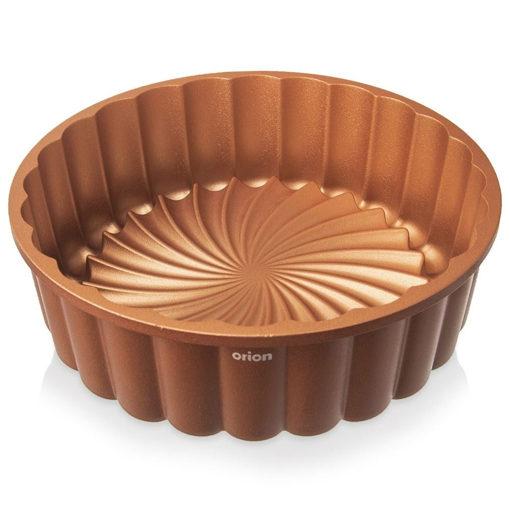 High-quality round baking pan with non-stick coating