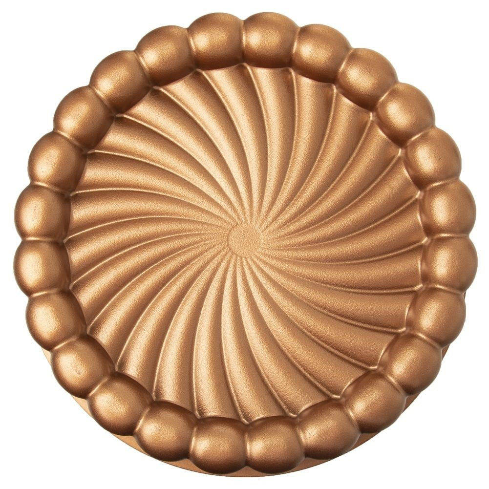 High-quality round baking pan with non-stick coating