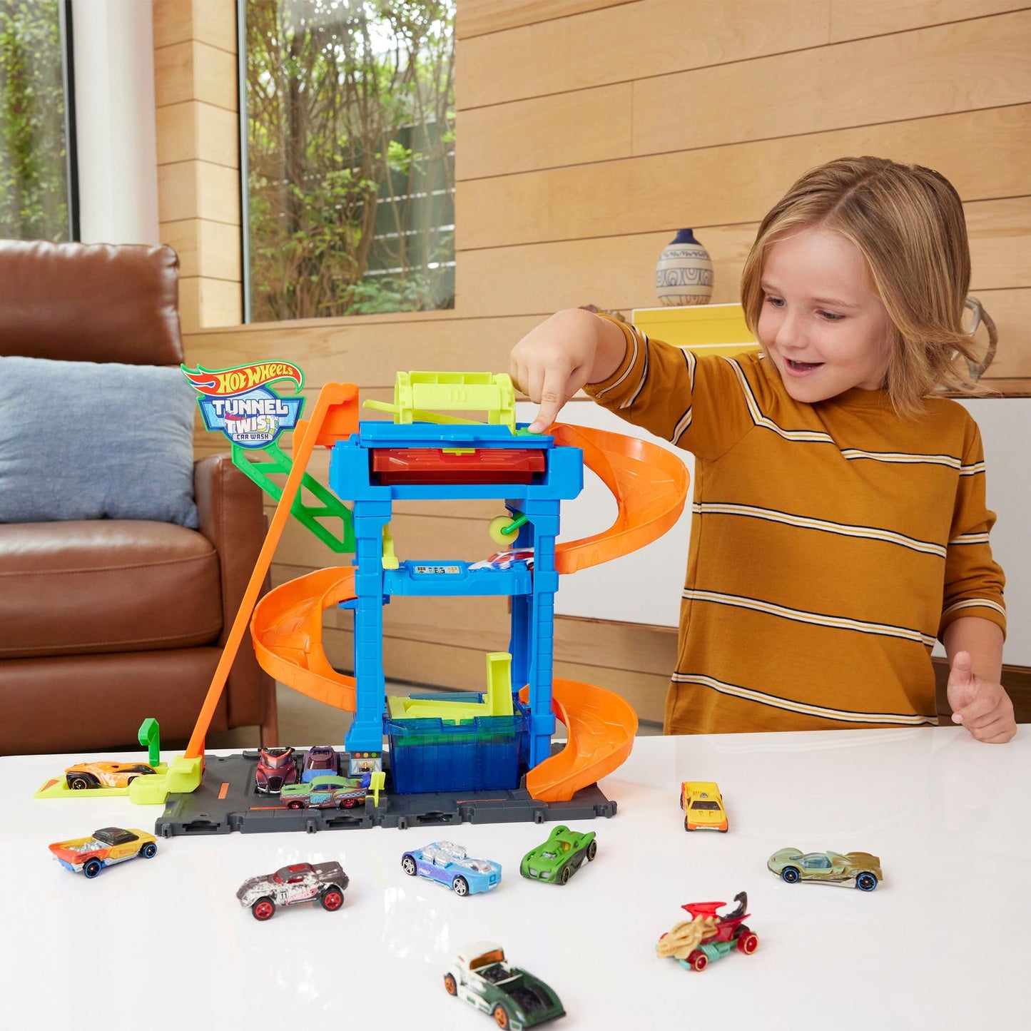 Hot Wheels City Ecl Car Wash Playset