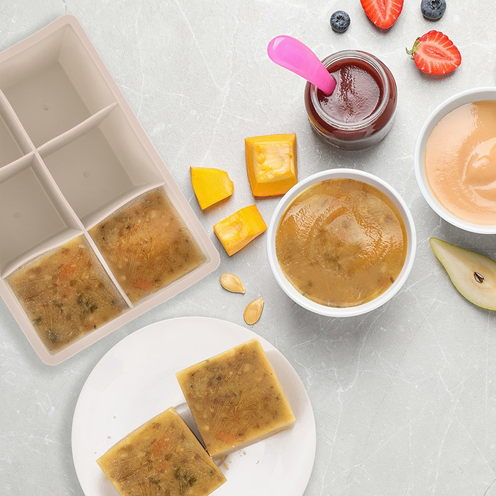 Ice Cube Tray with Silicone Lid, Beige XXL 18.5x12x5 cm
