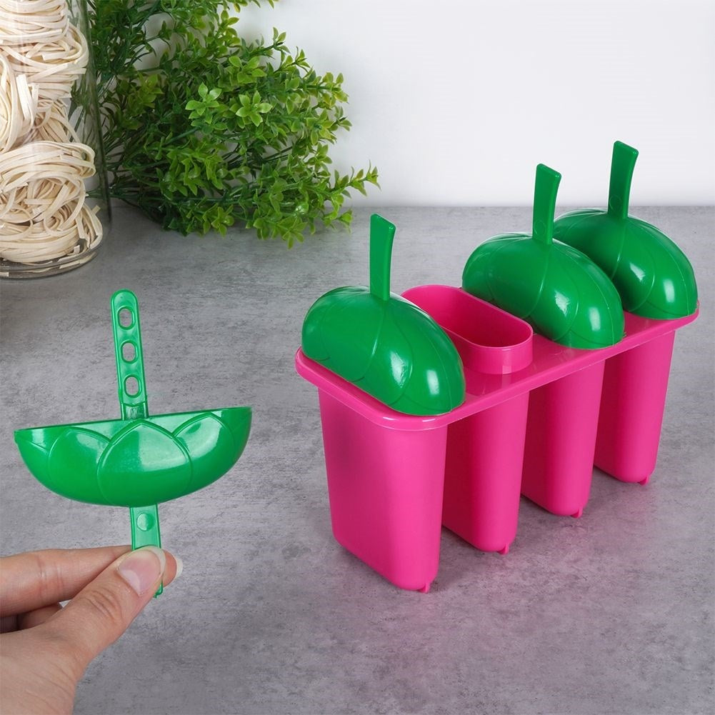 Ice cream molds with stand for simple homemade ice cream