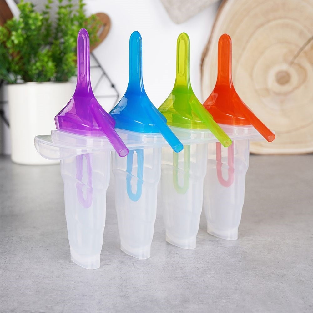 Ice cream mold with stand for 4 portions of homemade ice cream