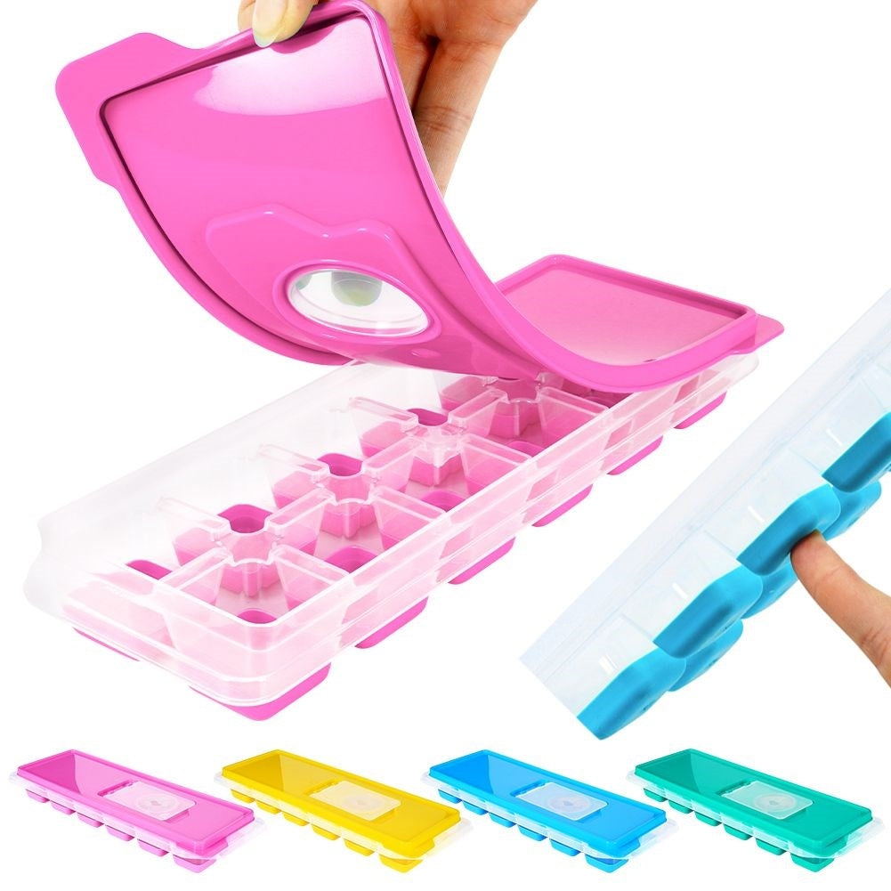 Ice mold: Practical lid, silicone base, 12 ice cubes