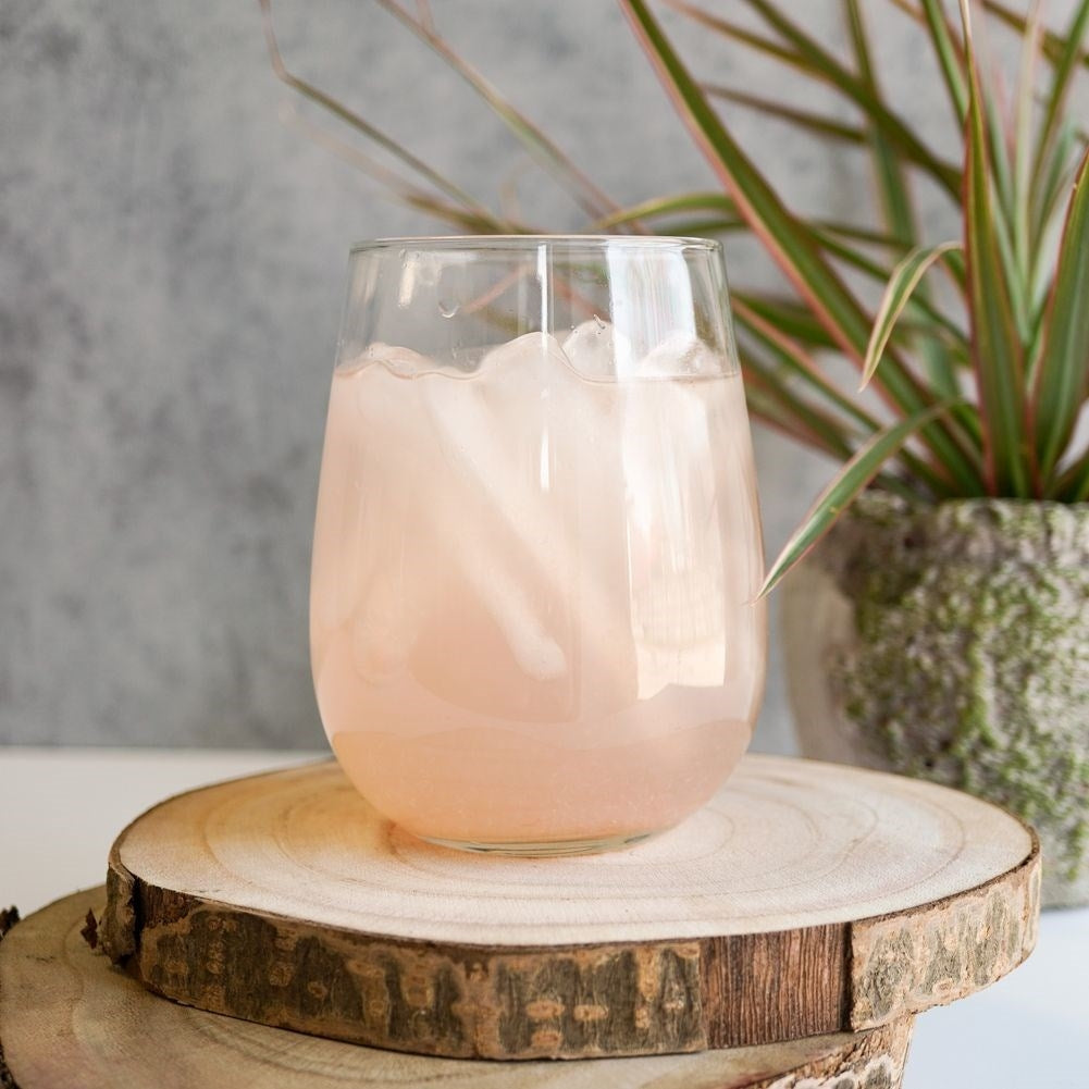 Ice mold with silicone base for 10 rectangular ice cubes