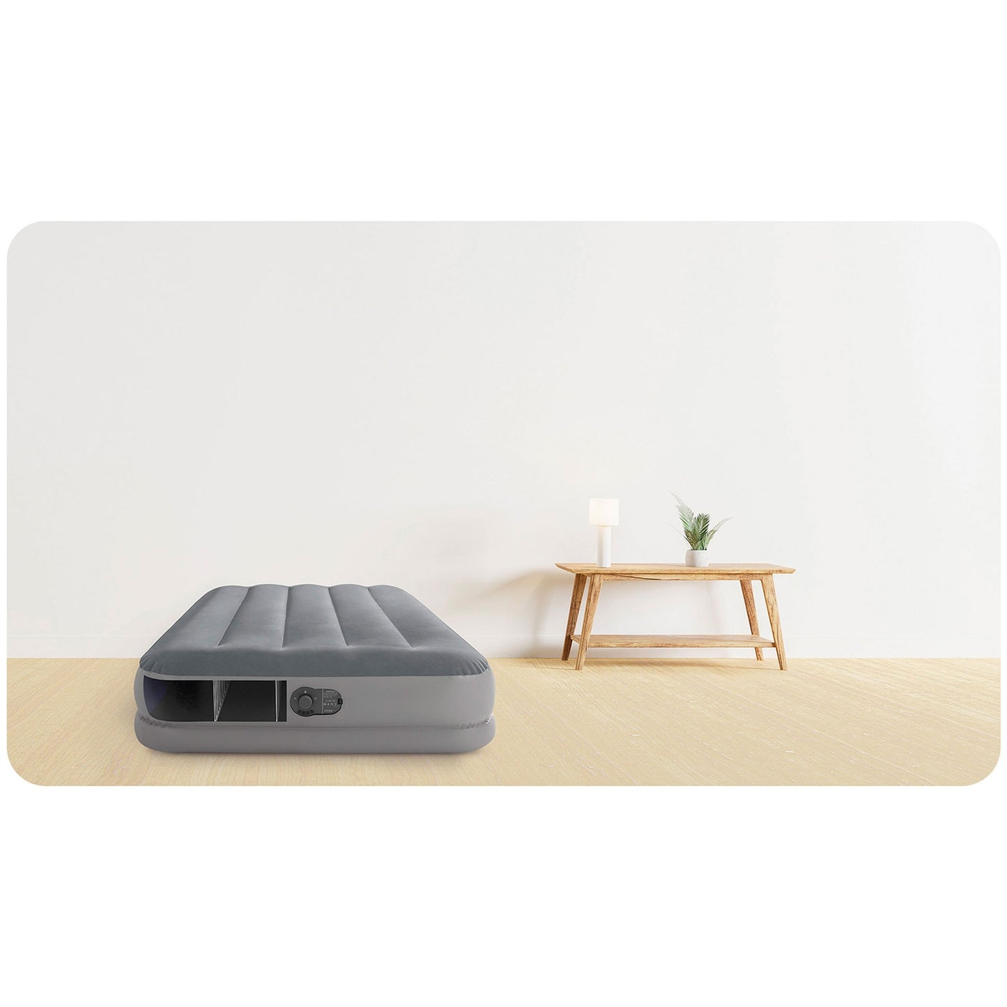 Inflatable Mattress 191x99x30cm with Built-In Pump