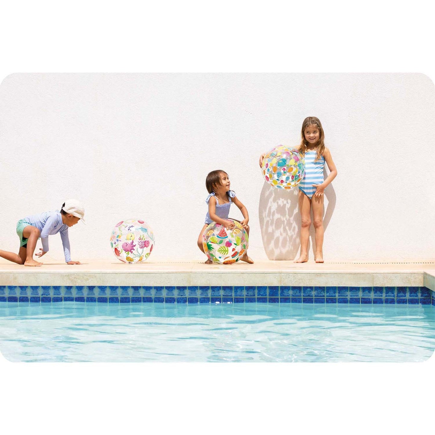 Inflatable beach ball with happy fishes 51 cm INTEX 59040