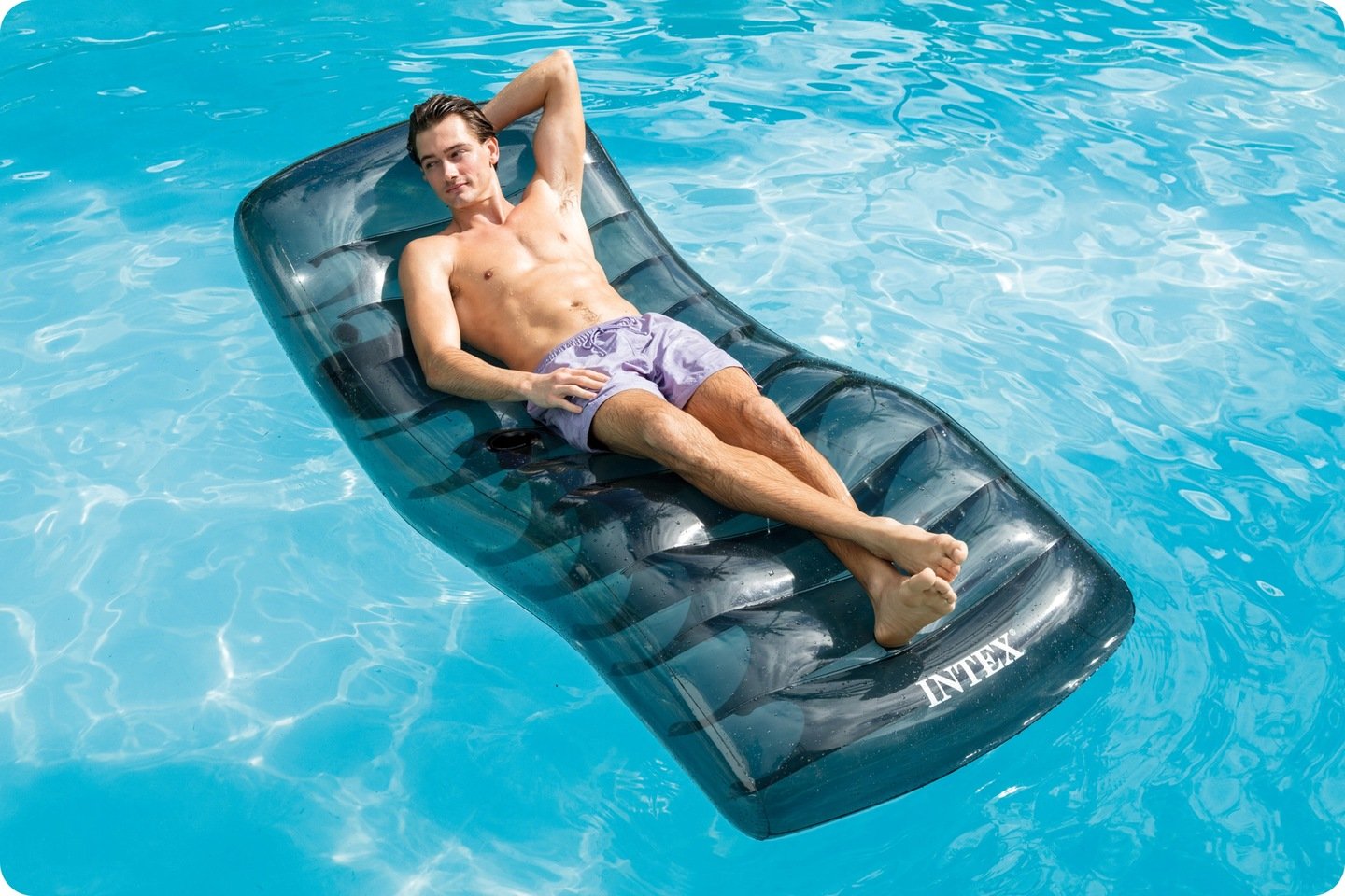 Inflatable black swimming mattress 191x99cm INTEX