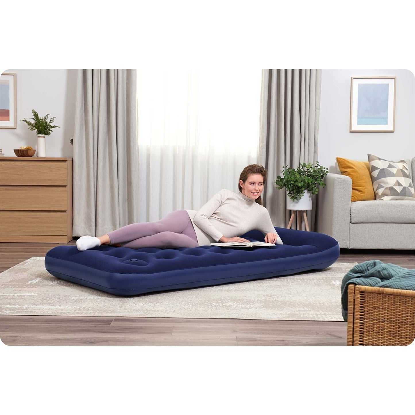 Inflatable mattress 188x99x22 cm with built-in foot pump Bestway 67224