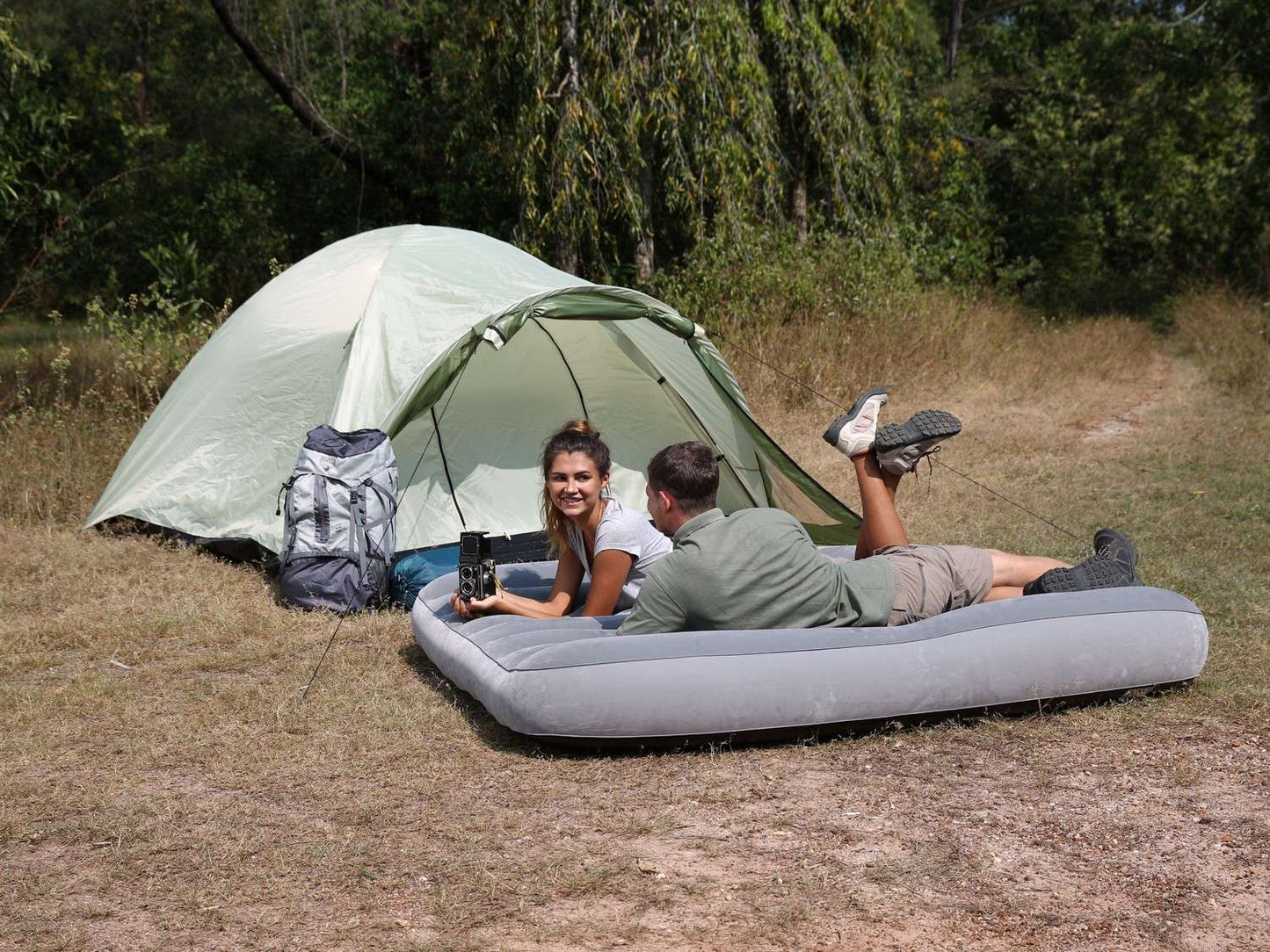 Inflatable mattress 191x137x25 cm for two people Bestway 67540