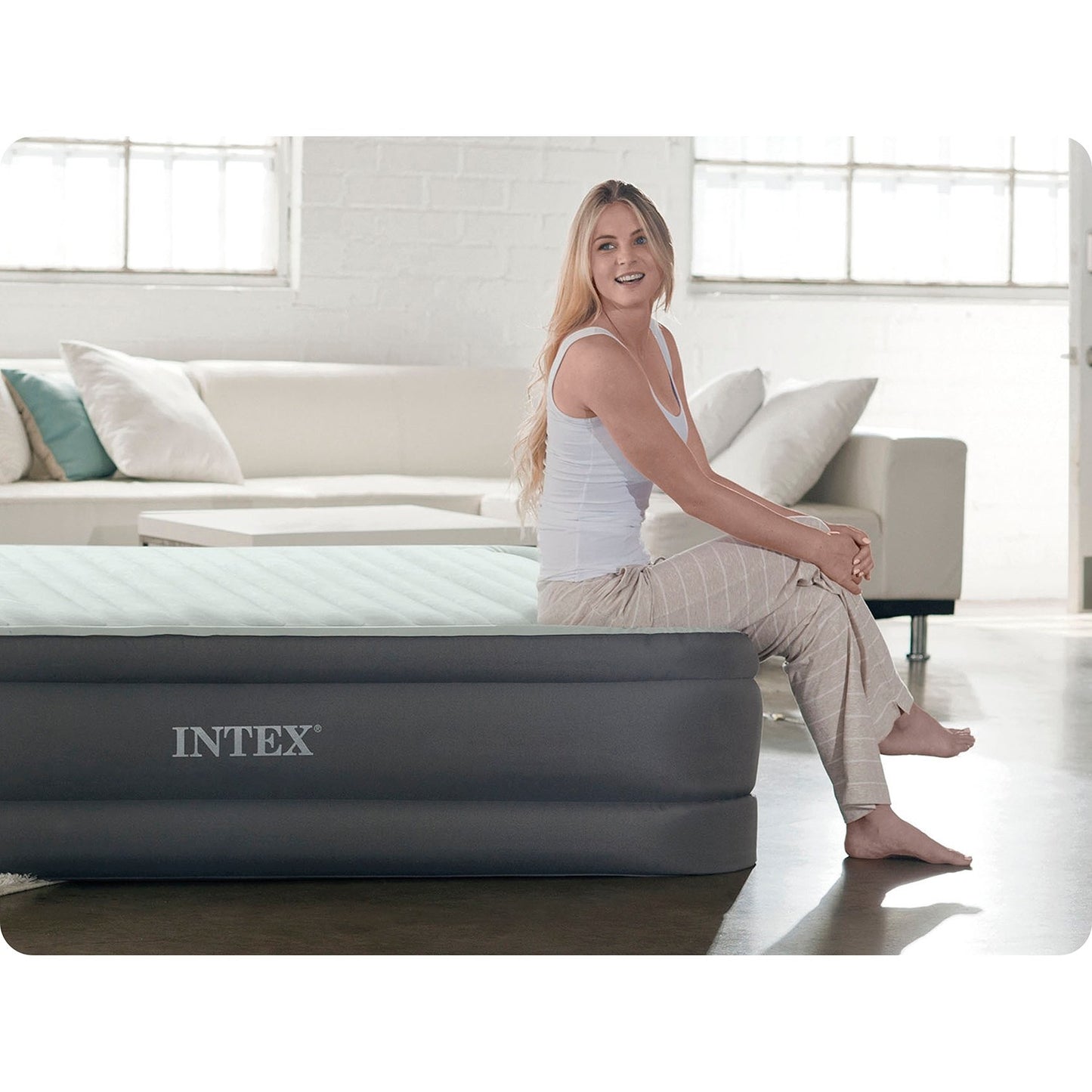 Inflatable mattress 191x137x46 cm with built-in electric pump INTEX 64904