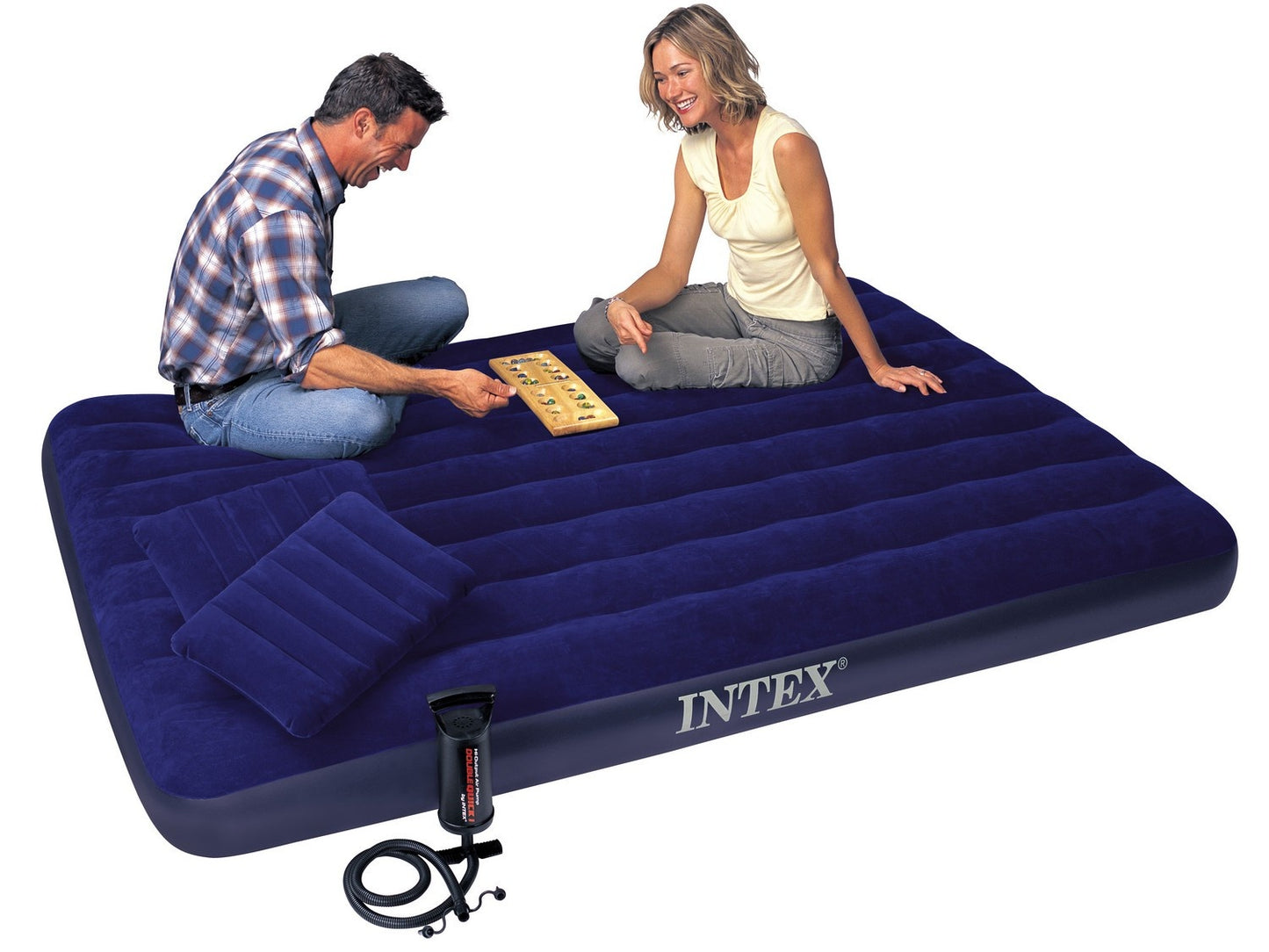 Inflatable mattress 203x152x22 cm with INTEX 68765 piston pump