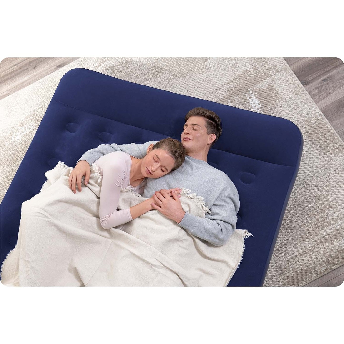 Inflatable mattress 203x152x28 cm with built-in foot pump Bestway 67226