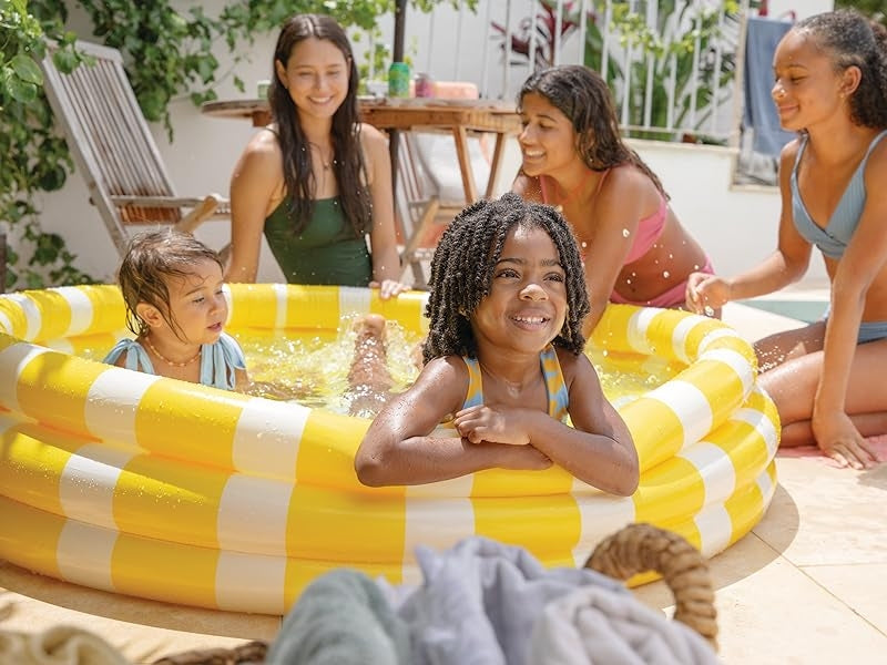 Inflatable swimming pool for children, paddling pool 147 cm, lemon INTEX 58432
