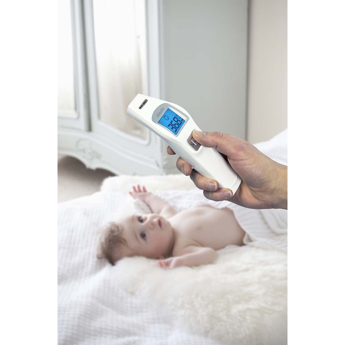 Infrared Forehead Thermometer, Fast & Accurate, White