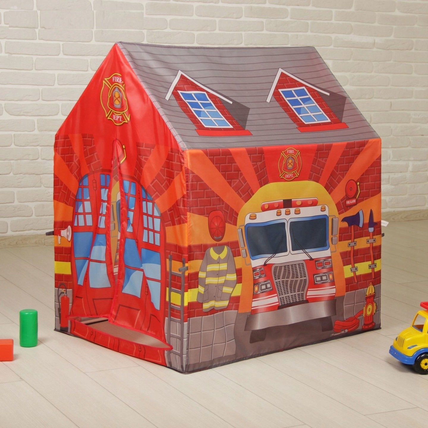 Iplay fireman's house children's tent
