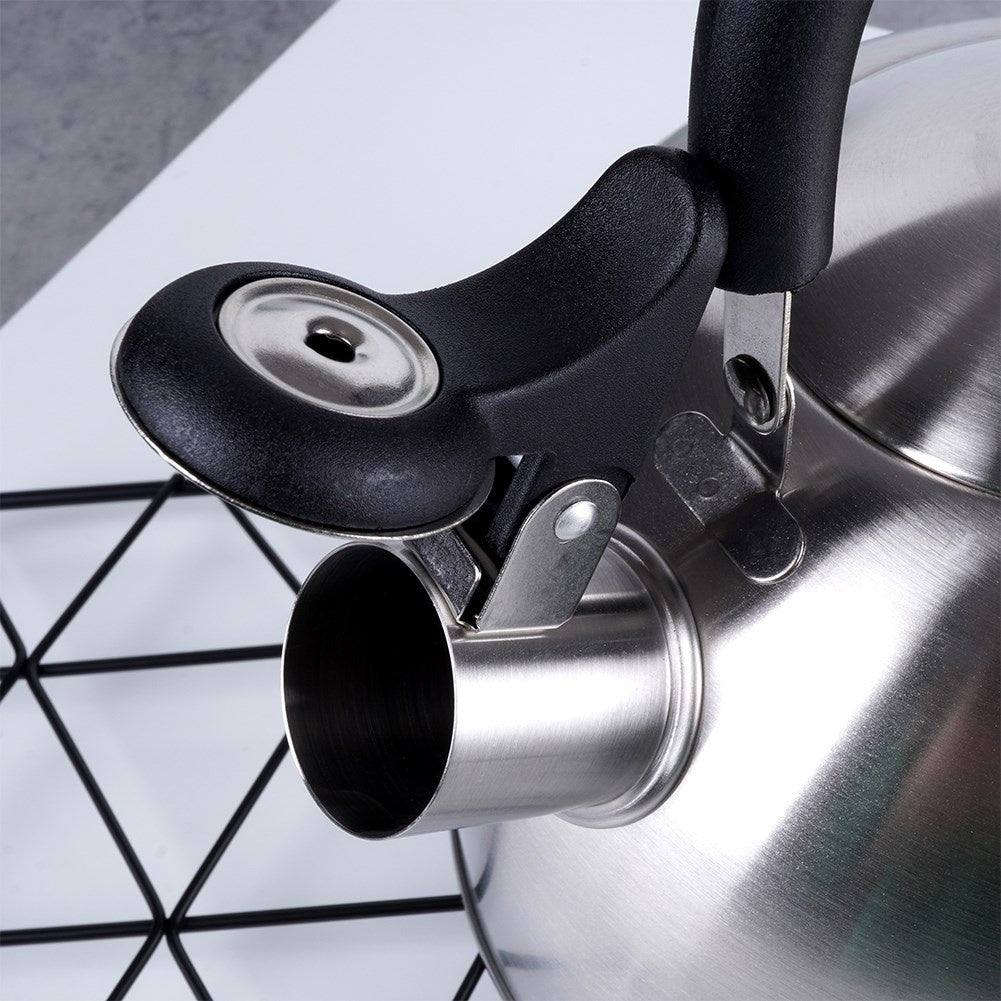 Kettle in Stainless Steel with Whistle and Nylon Handle