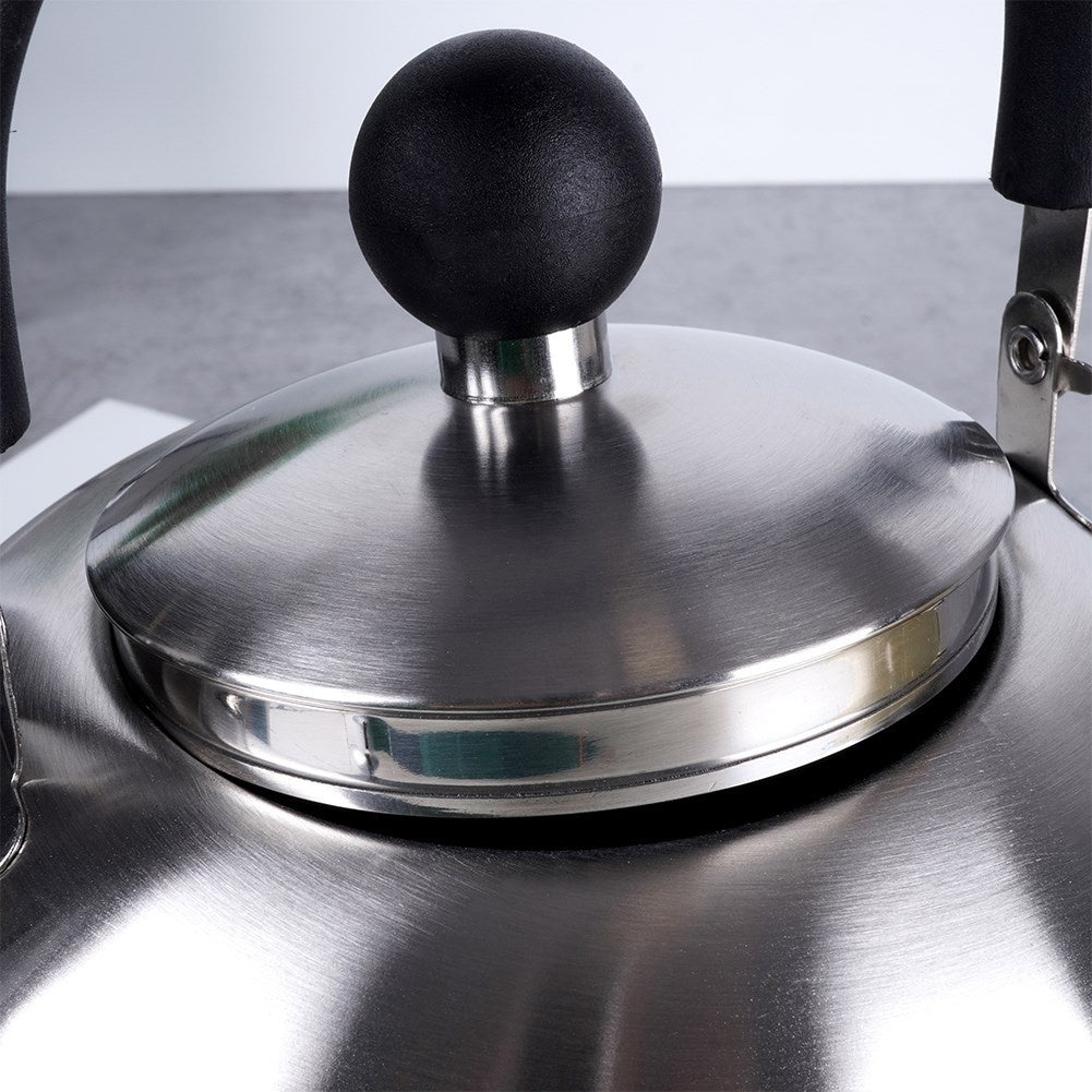 Kettle in Stainless Steel with Whistle and Nylon Handle