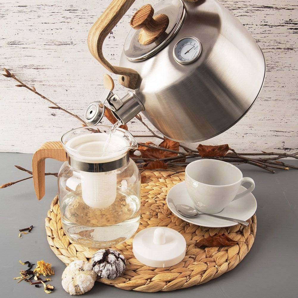 Kettle with Whistle and Thermometer in Stainless Steel