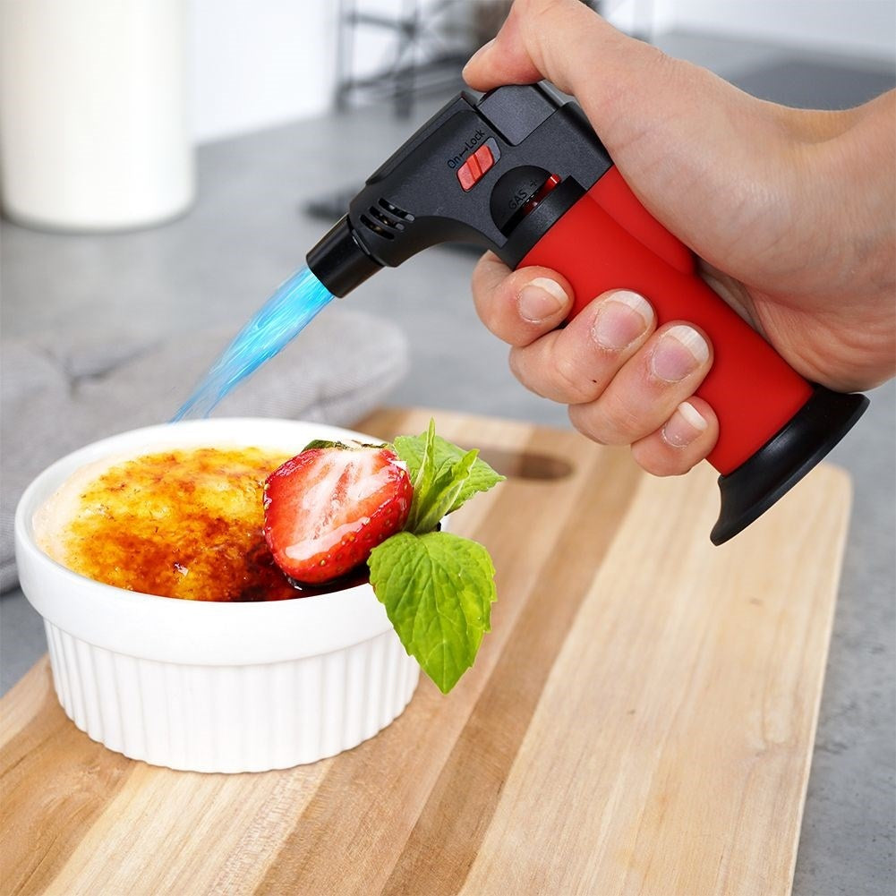 Kitchen burner: Crispy surface, caramelizes dessert sauces