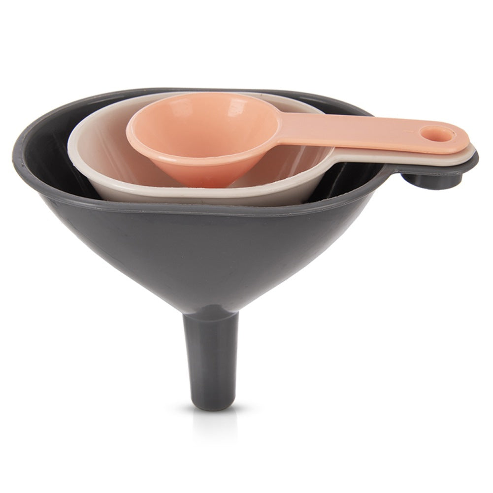 Kitchen funnel 8.5x4 / 10x5.5 / 11.5x7 cm 3 pcs.