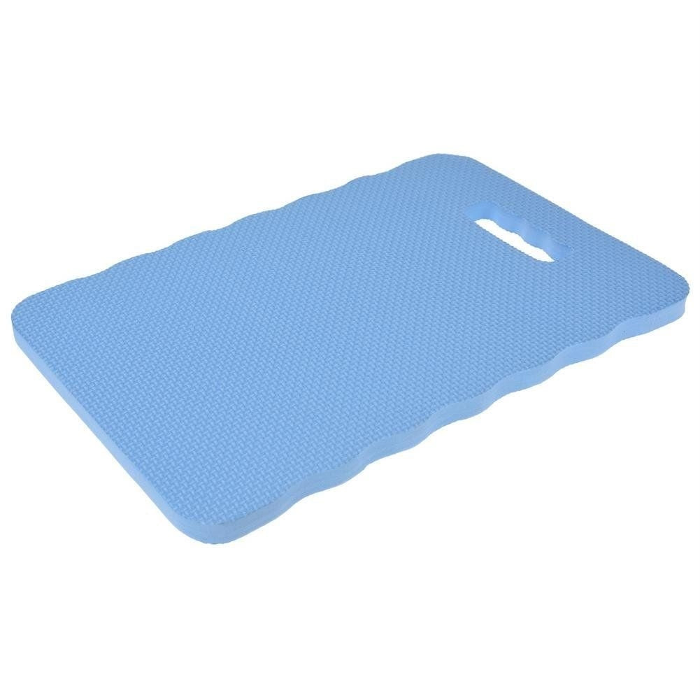 Knee pad: Protects the knees during gardening and excursions