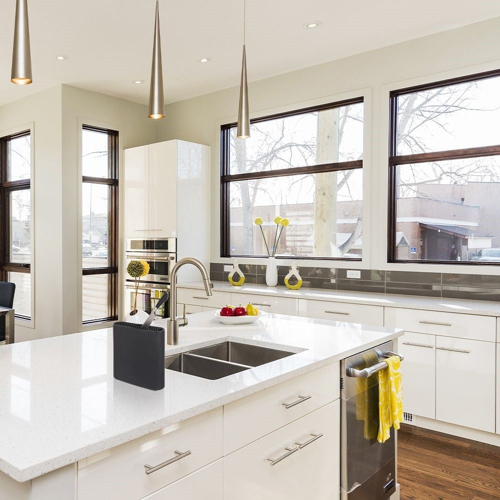 Knife rack: Protection for knives and kitchen utensils in black
