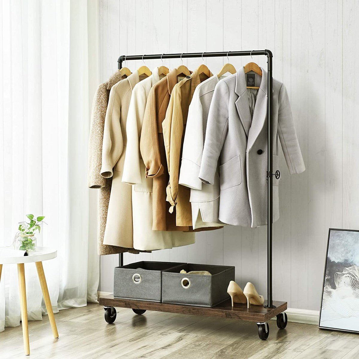 LOFT drainage clothes hanger on wheels