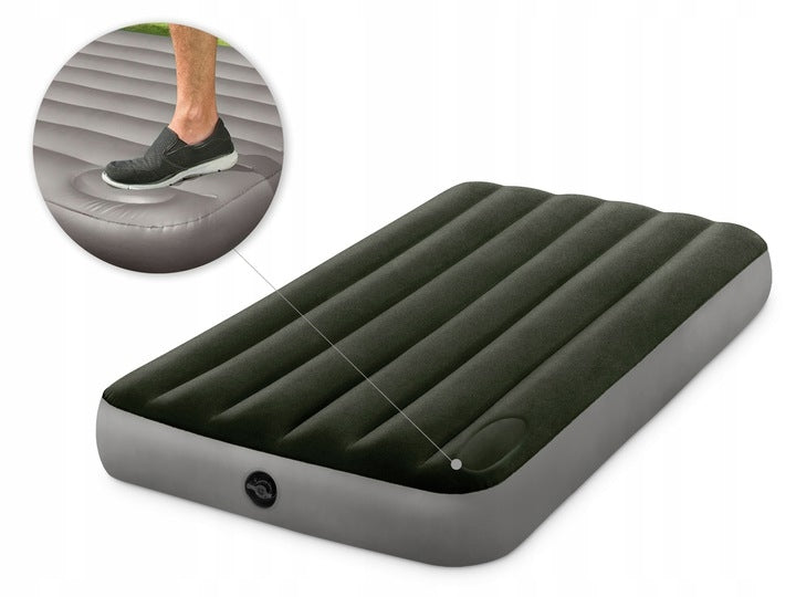 Large Air Mattress with Built-in Pump, Queen Size