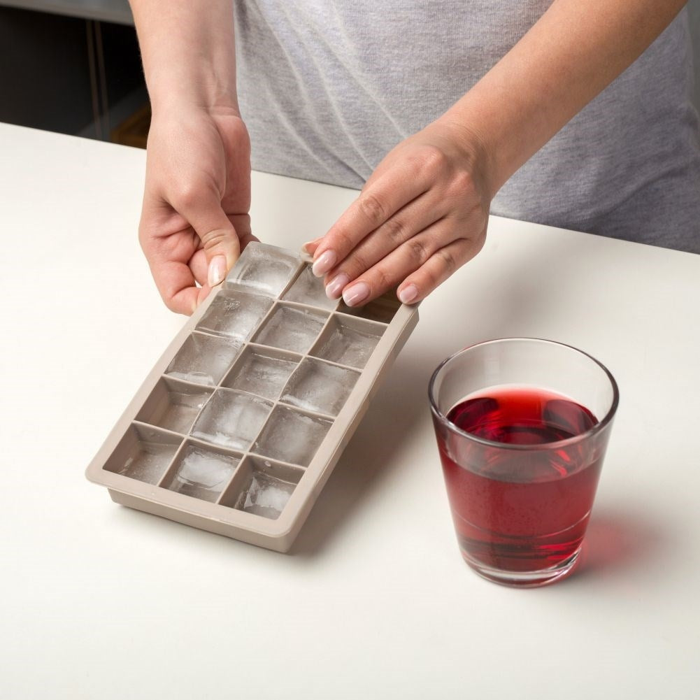 Large Silicone Mold for Square Ice Cubes - 15 Pieces