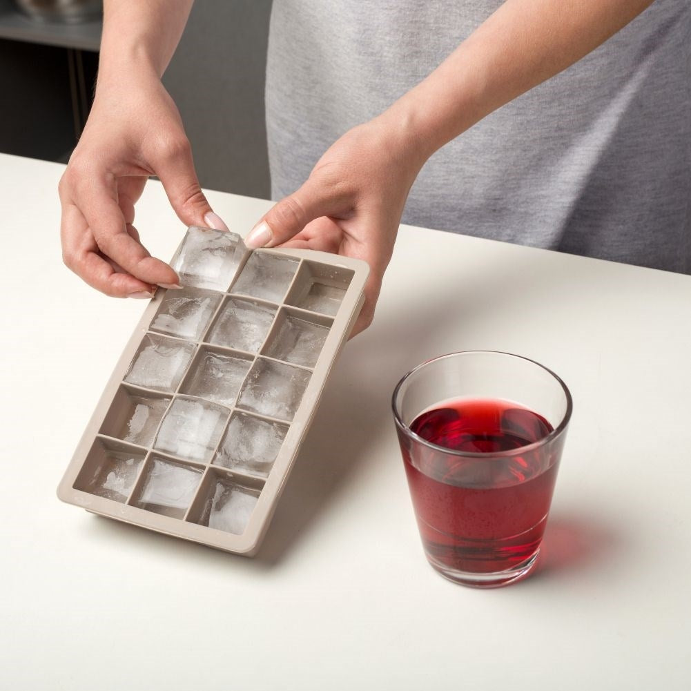 Large Silicone Mold for Square Ice Cubes - 15 Pieces