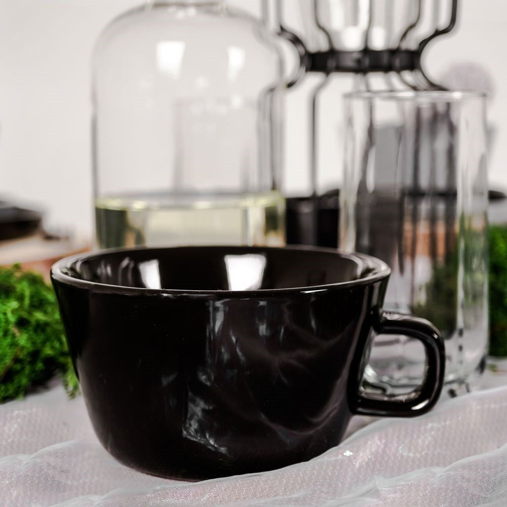 Large black porcelain mug 500 ml with comfortable handle