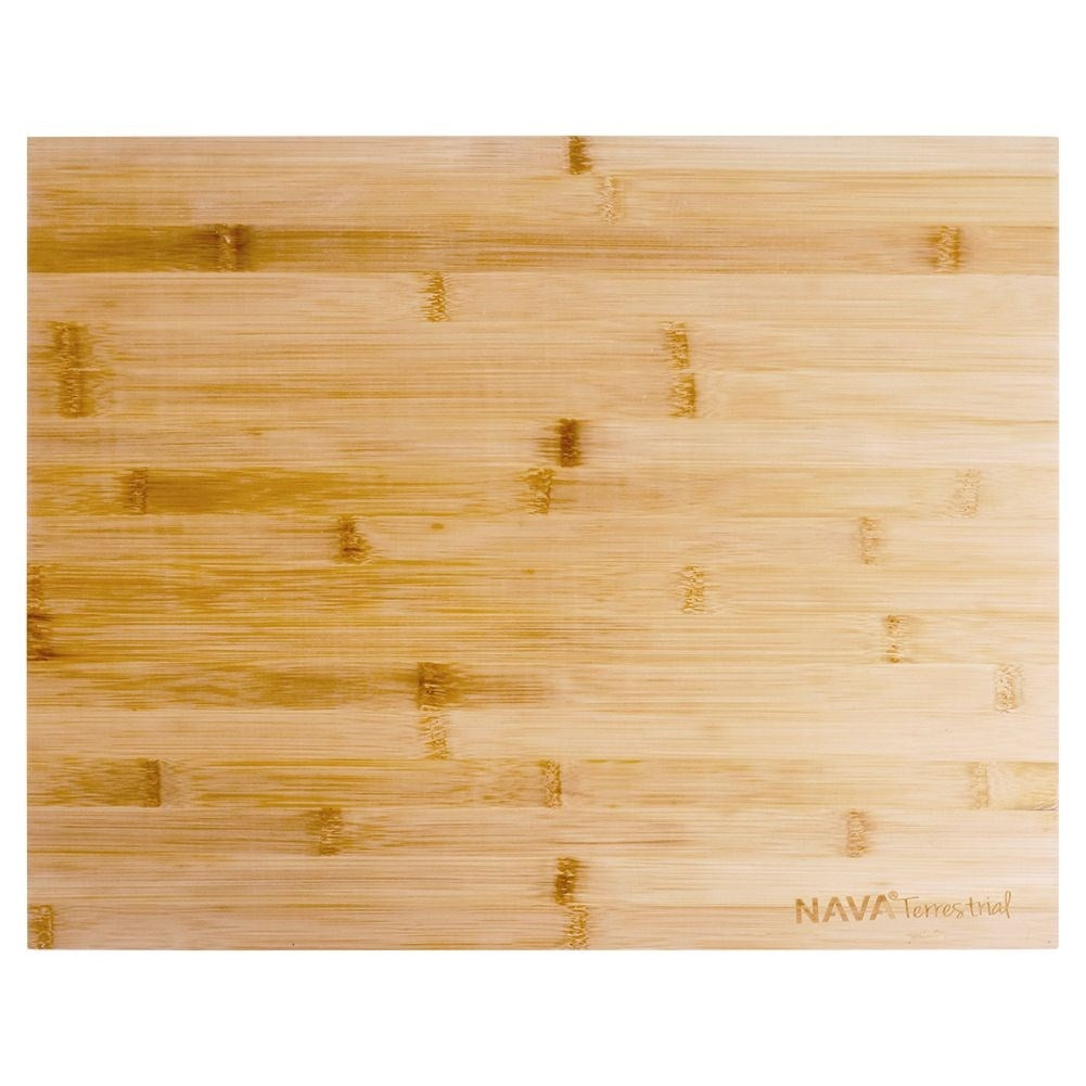 Large cutting board in durable bamboo with edge