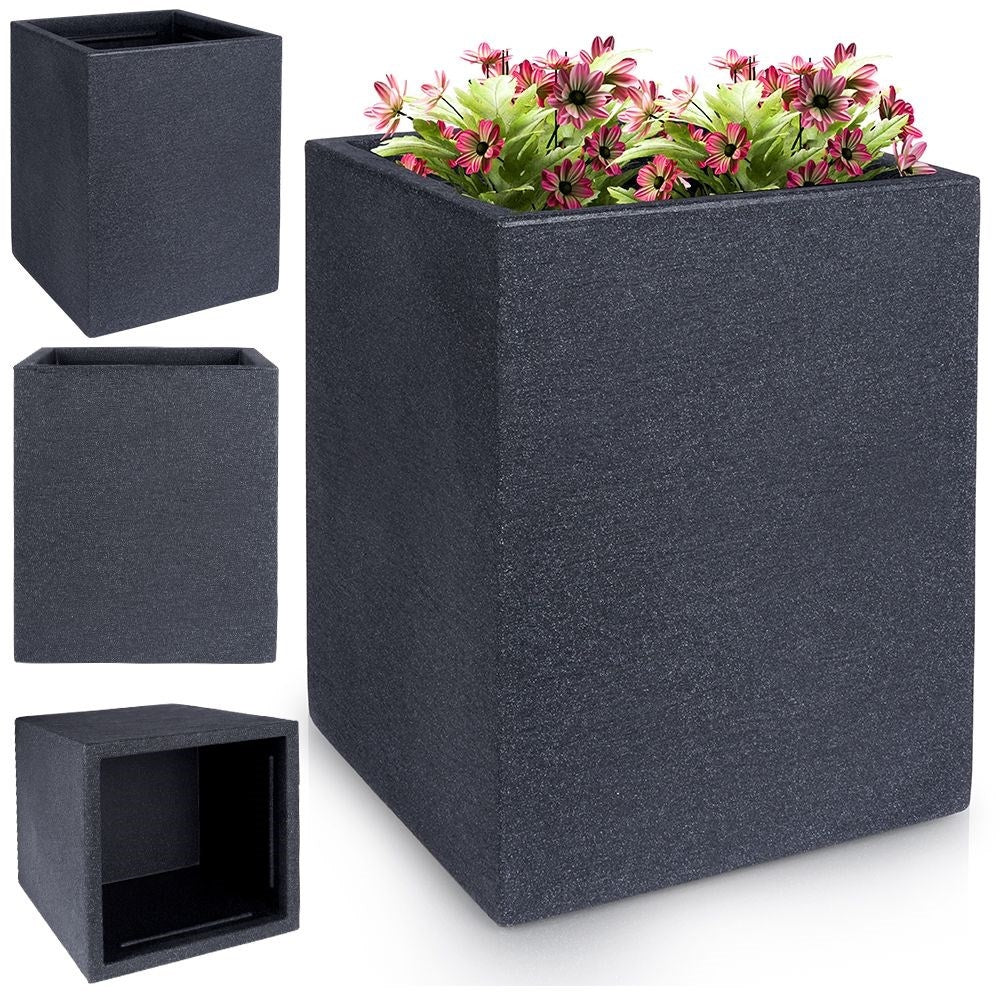 Large flower pot in weather-resistant stone imitation for outdoors