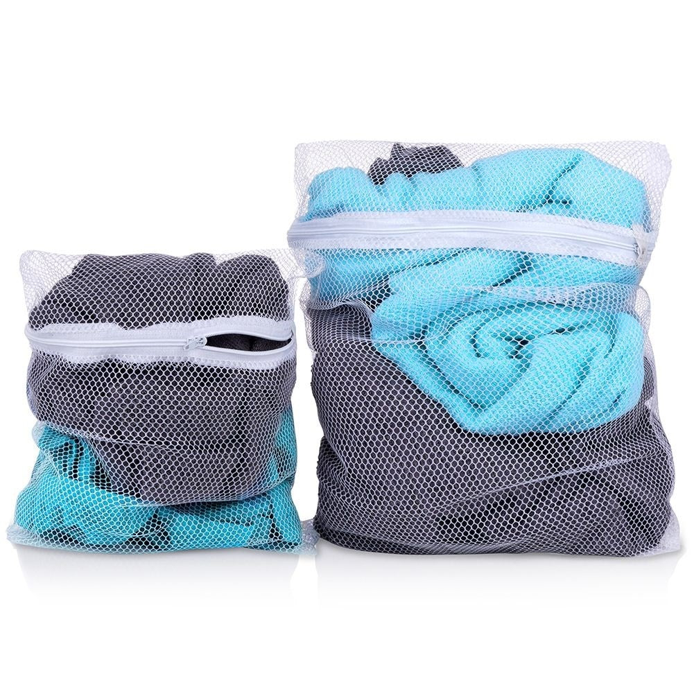 Laundry bags for bras and delicate fabrics with plastic zipper
