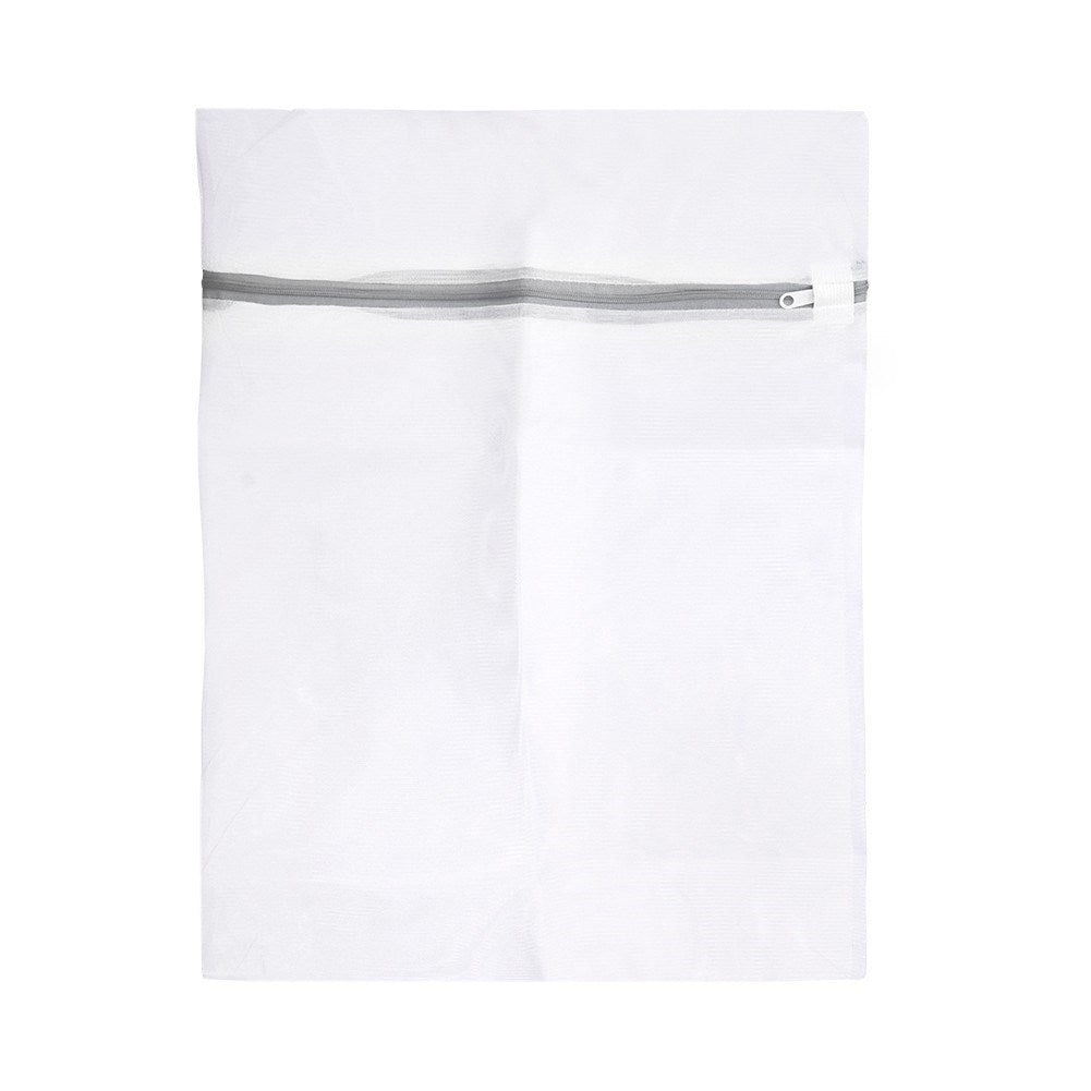 Laundry bags for bras and delicate fabrics with plastic zipper