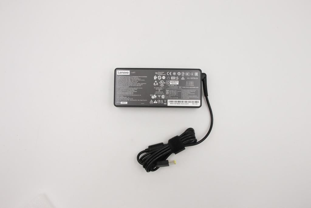 Lenovo AC Adapter 135W, 20VDC, 3P, WW, CHY