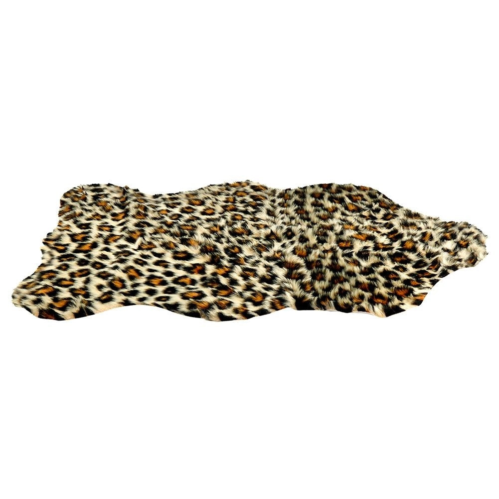 Leopard skin patterned rug - Soft, trendy and unique shape