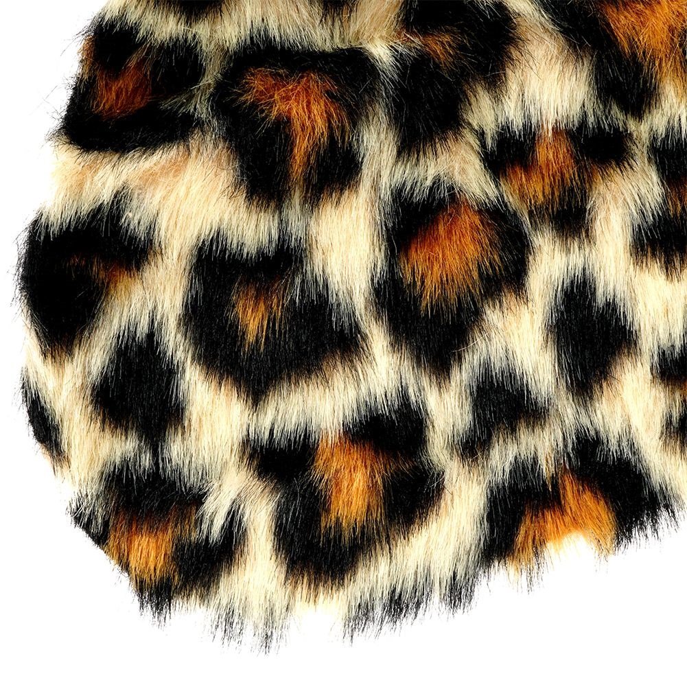 Leopard skin patterned rug - Soft, trendy and unique shape