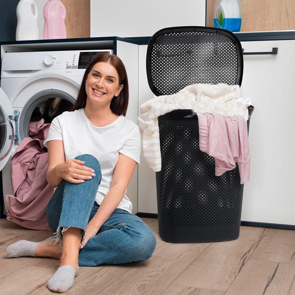 Light and airy laundry basket with openable lid