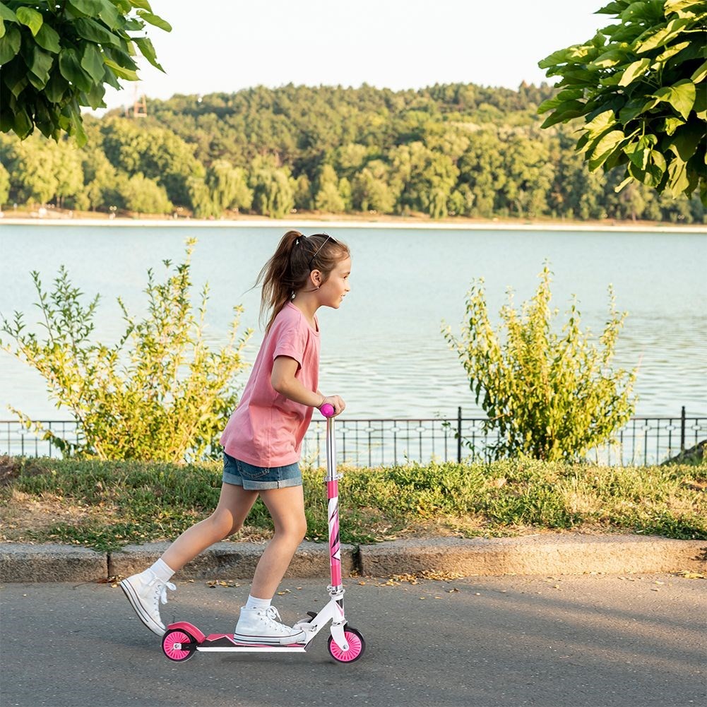 Lightweight scooter for children, 1.8 kg, durable and safe